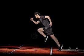 意甲联赛：乌迪内斯无忧无虑，国际米兰脱颖而出