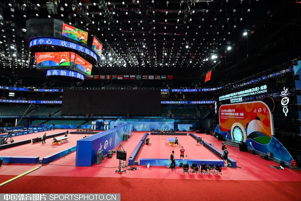 8连胜+0失球！凯恩2球 英格兰2-0胜阿尔巴尼亚