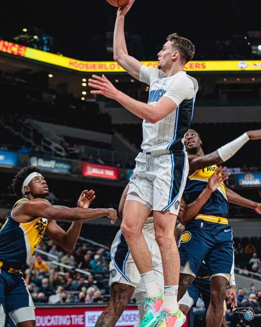 的比賽中 的比賽中